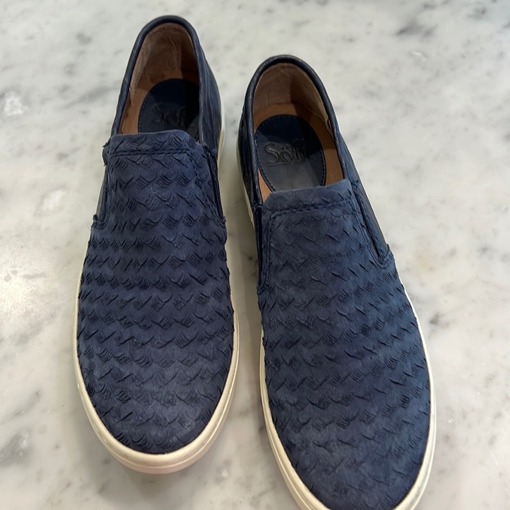 Soffit navy leather slip on casual shoes